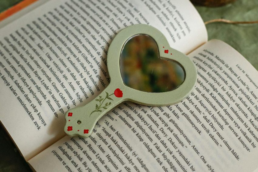 Dom i Ogród: Jak stworzyć przytulny kącik do czytania w domu