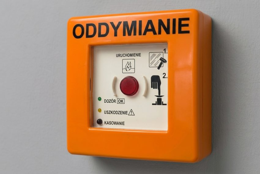 przycisk systemu oddymiania